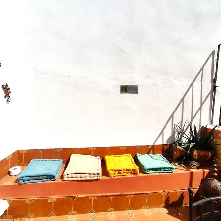 Casita Santa Barbara - *